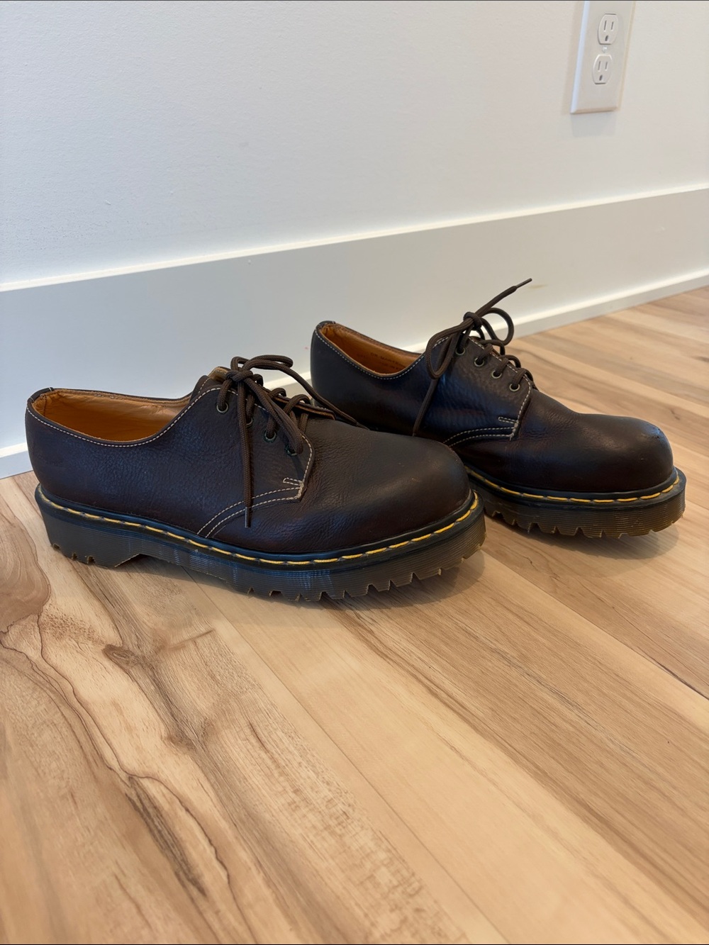 Vintage Dr Martens England Brown Leather Bex Oxfords UK 9 US 10